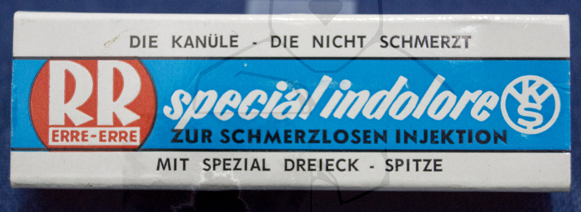 Mehrweg Kanüle mit "Spezial Dreieck Schliff", ca. Ende 1960'er Jahre, Originalverpackung